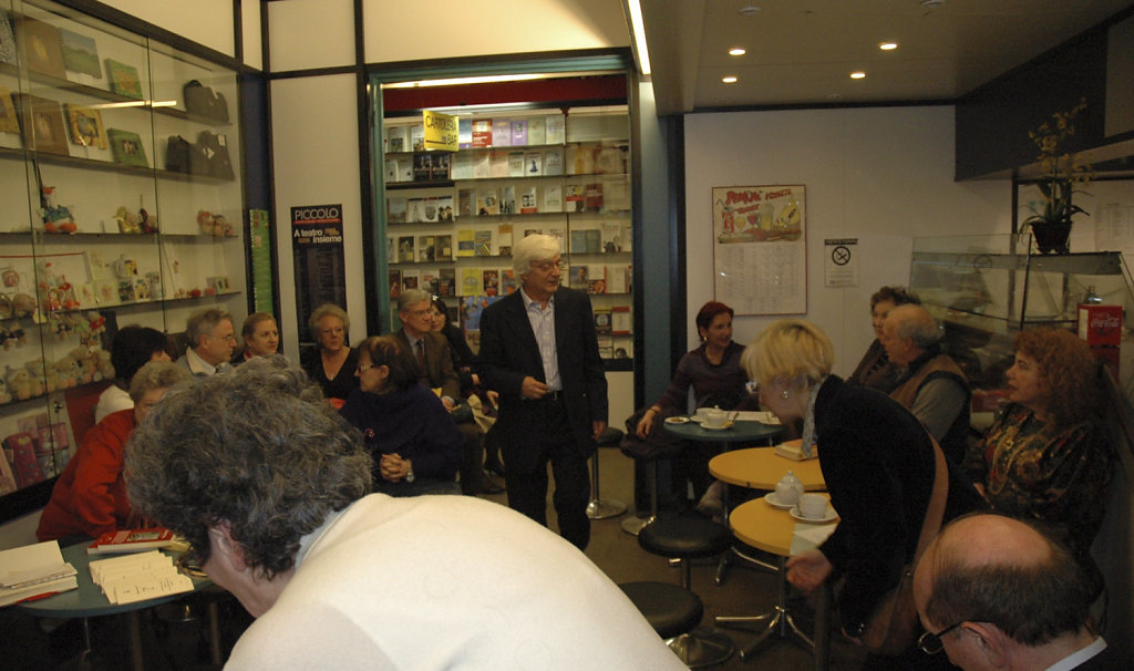 EsterMisto-LibreriaCelucMilano-DSC-3146.jpg